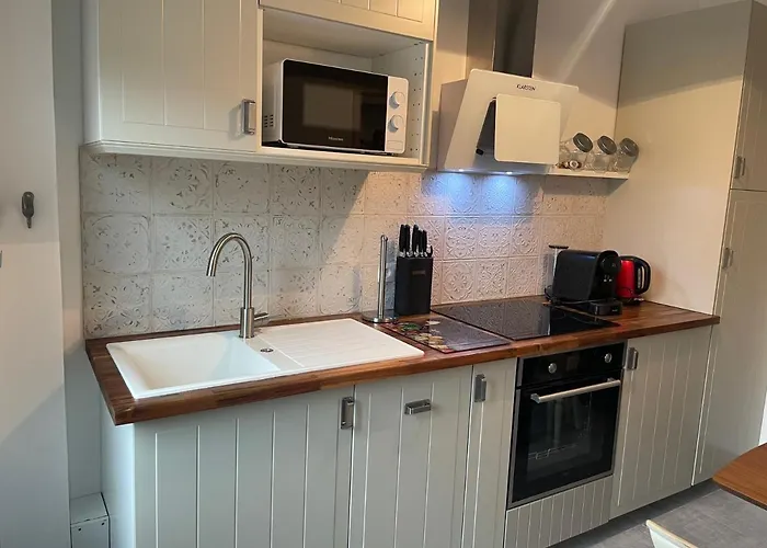 Appartement Avec Balcon Vue Mer, Tout Equipe